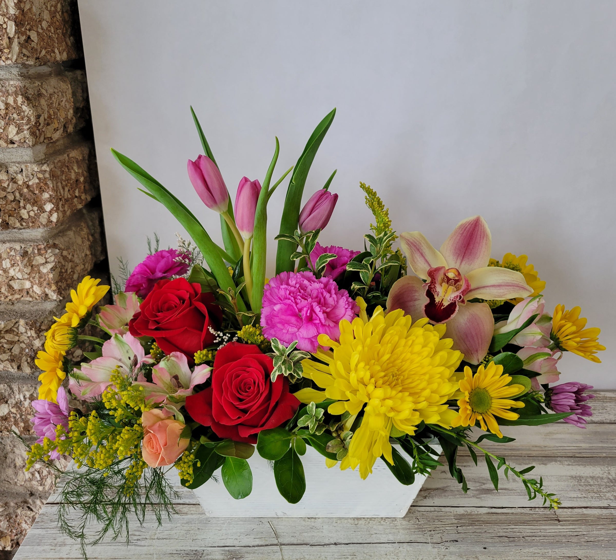 Valley Florist Winnipeg delivering colorful fresh flowers in Winnipeg.