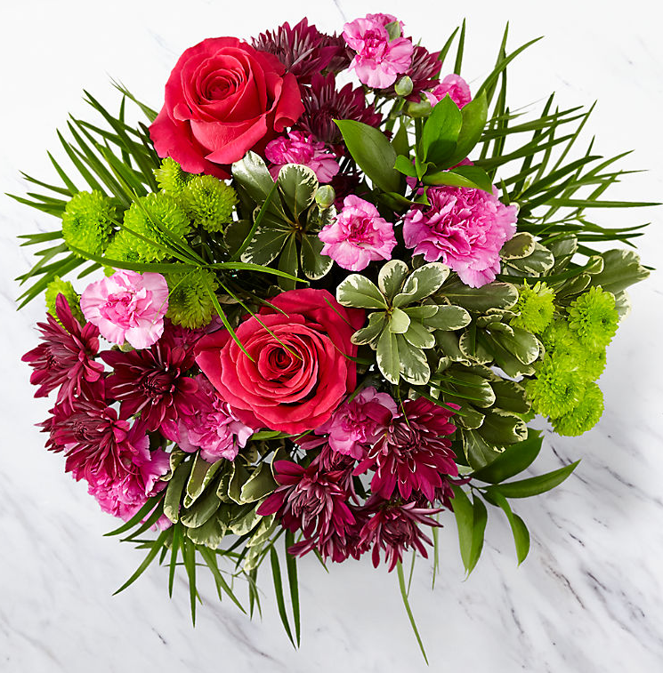 Roses and daisies in pinks, purples and greens for every occasion delivered in Winnipeg 